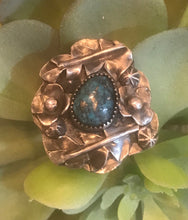 Load image into Gallery viewer, Carrico Lake Turquoise and Sterling Silver Ring
